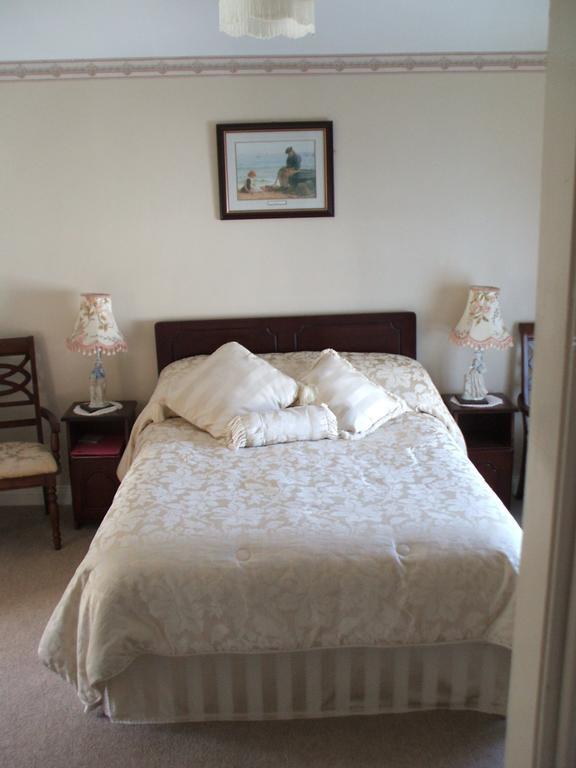 Grove Farm House Inistioge Bilik gambar